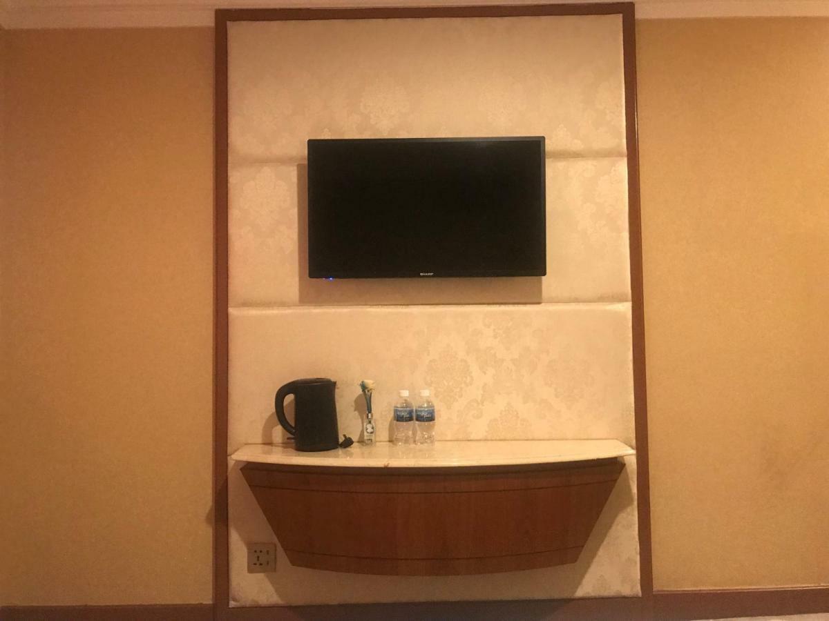 Jwm Hotel And Casino Сиханоуквил Екстериор снимка